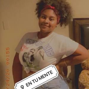 Meet your Posher, Elian